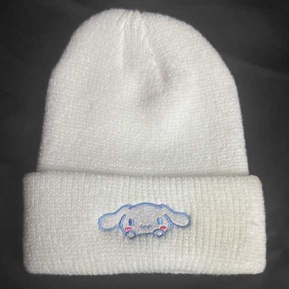 Hello kitty Beanie with Cute Embroidery - Picture 1 of 2